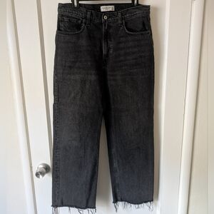 Abercrombie & Fitch 90s Relaxed Jean High Rise Washed Black Raw Hem 30 xs